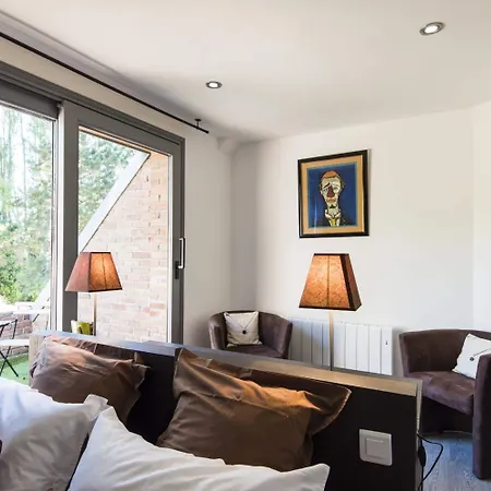 Espace Zen'ing Bed & Breakfast Gondecourt